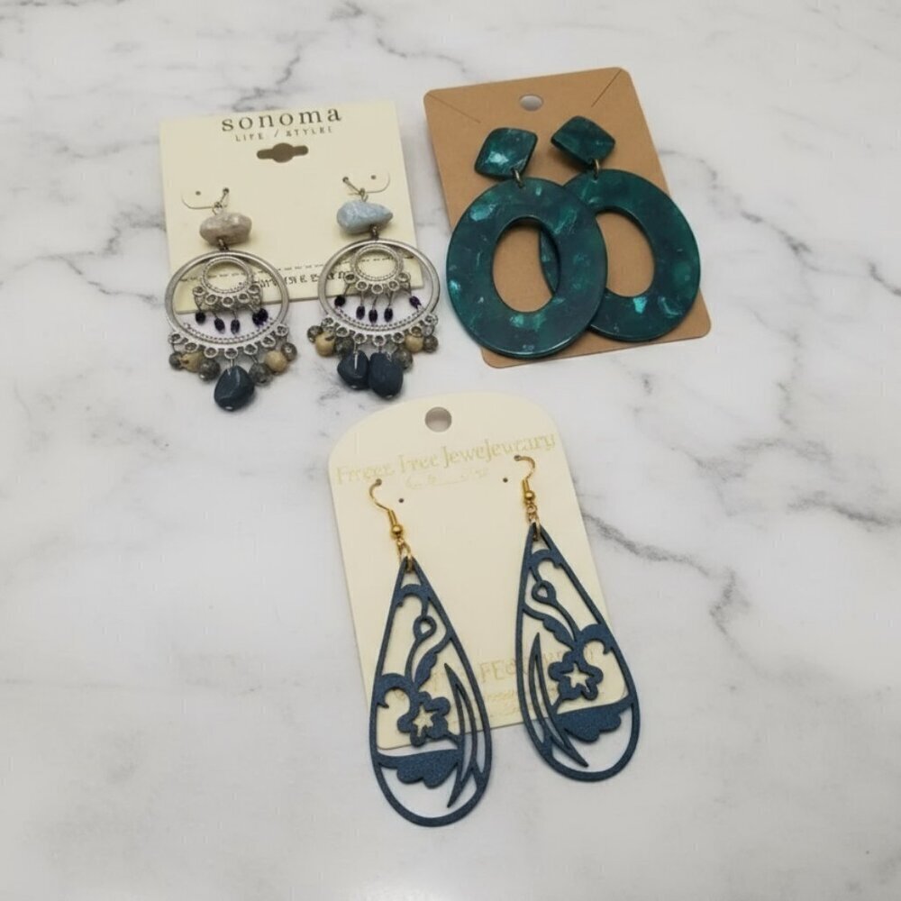 NWT Womens Dangling Earrings Multiple Styles Wood Metal Plastic Set Of 3 Pairs